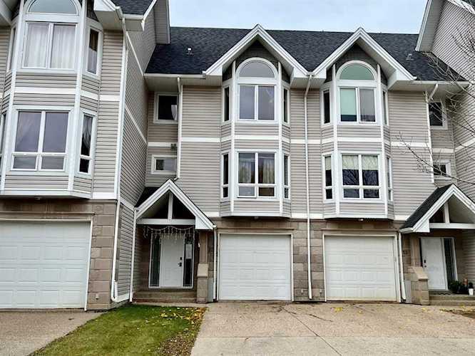 98 Wilson Dr #12 Fort McMurray, AB T9H0A