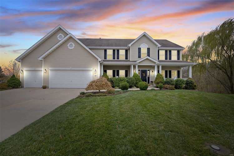 222 Fox Haven Ct. O'fallon, MO 63368