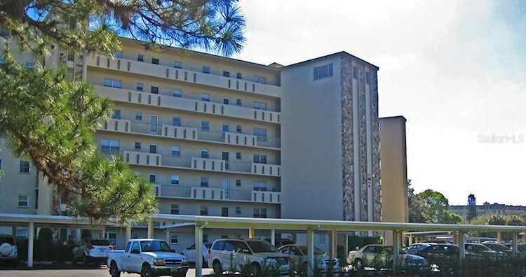 3660 Ironwood CIRCLE #301M Bradenton, FL 34209