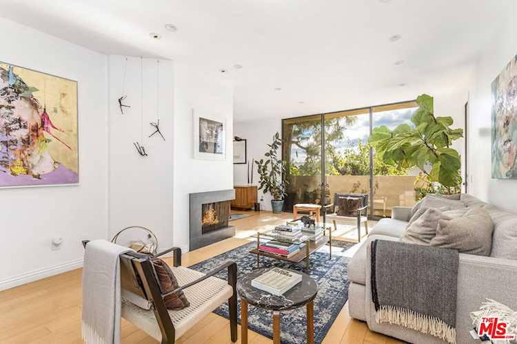 930 N Wetherly Dr #105 West Hollywood, CA 90069