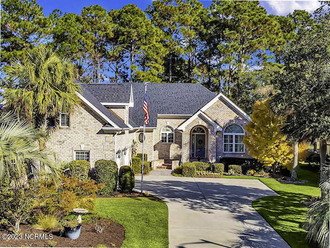 1184 Kingsmill Ct Sunset Beach, NC 28468