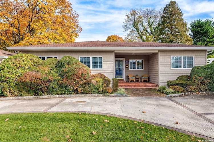 315 N Long Beach Rd Rockville Centre, NY 11570