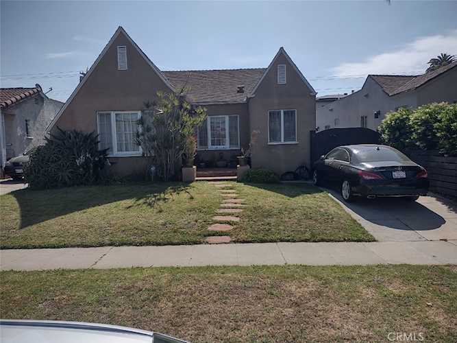 1516 Carmona Ave Los Angeles, CA 90019