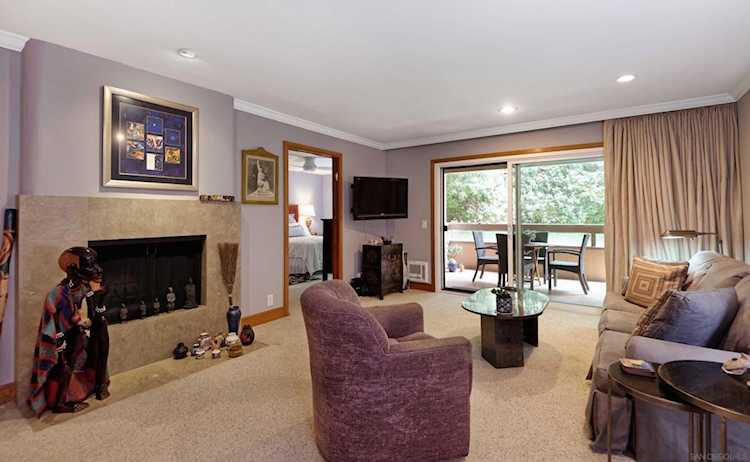 8850 Villa La Jolla Dr. #101 La Jolla, CA 92037