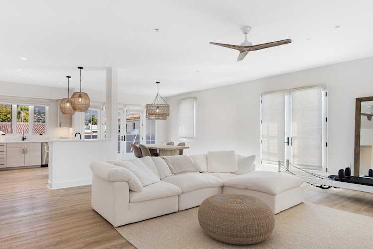 18 W Victoria St #215 Santa Barbara Photo 1