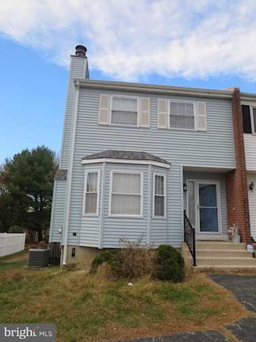 30 Cartier Ct Newark, DE 19711