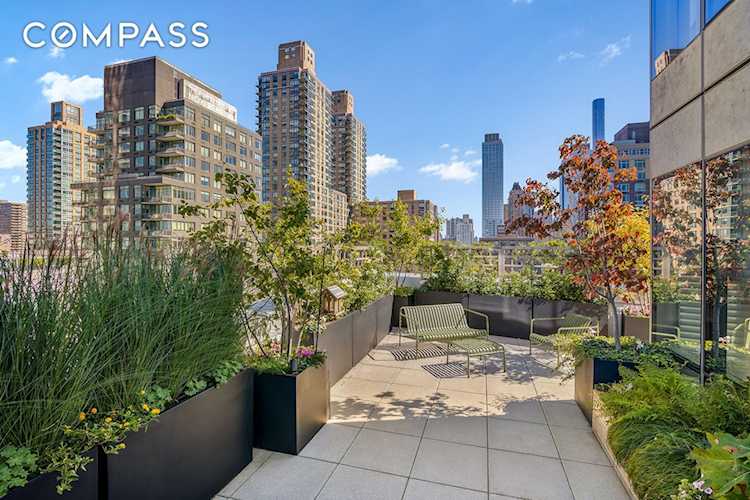 50 Riverside Blvd #17B New York, NY 10069