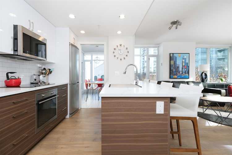 161 W Georgia Street #501 Vancouver, BC V6B 0K9