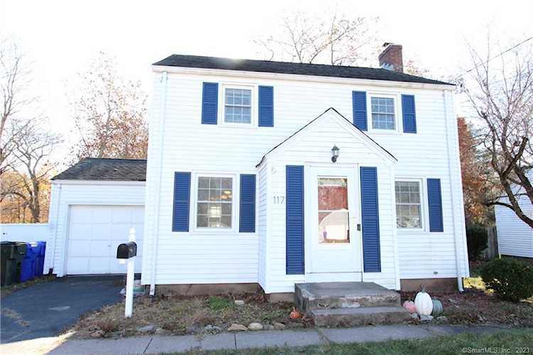 117 Forest St East Hartford, CT 06118