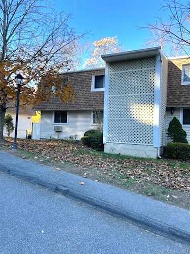 83 Chestnut St #H Bethel, CT 06801