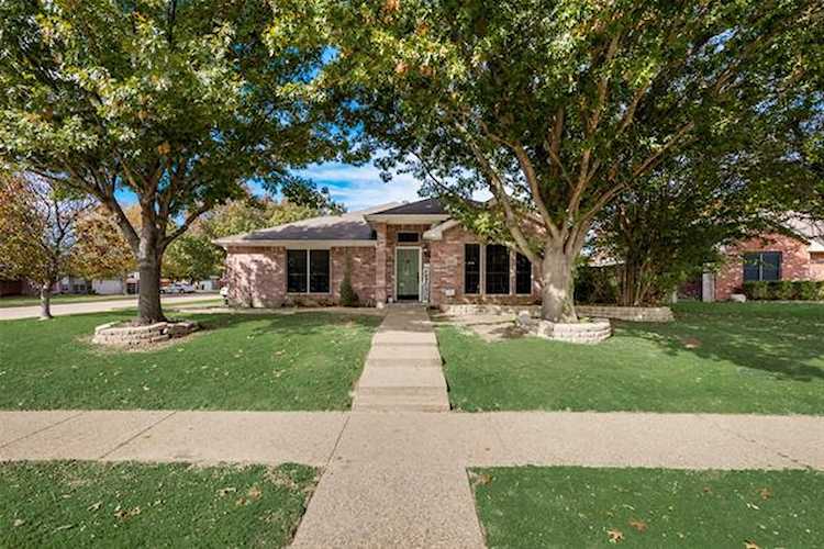 1001 N Carolina Avenue Midlothian, TX 76065