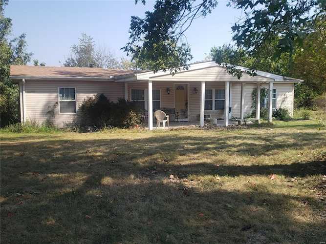 14381 E Lane Wright City, MO 63390