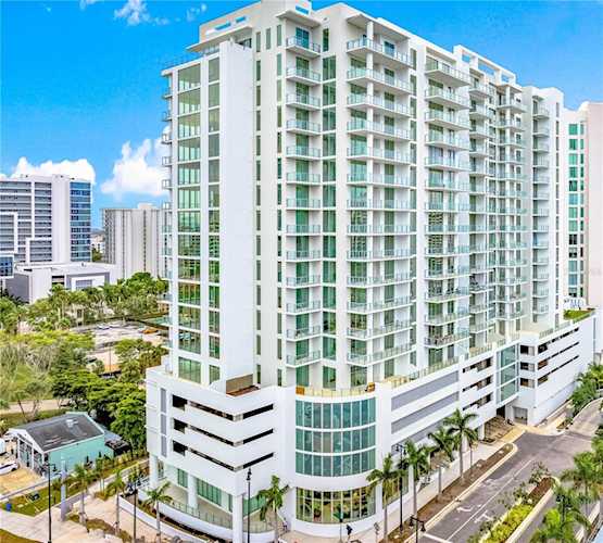 301 Quay Commons #601 Sarasota, FL 34236