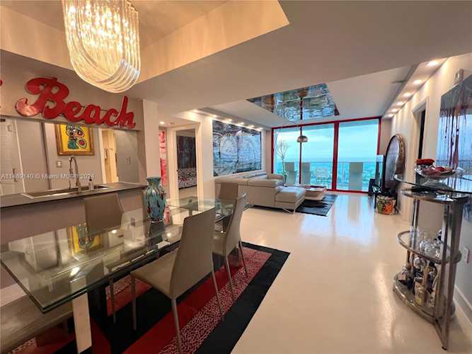 650 West Ave #2804 Miami Beach, FL 33139