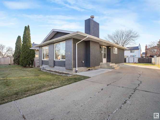 14336 121 Street Edmonton, AB T5X 3P7