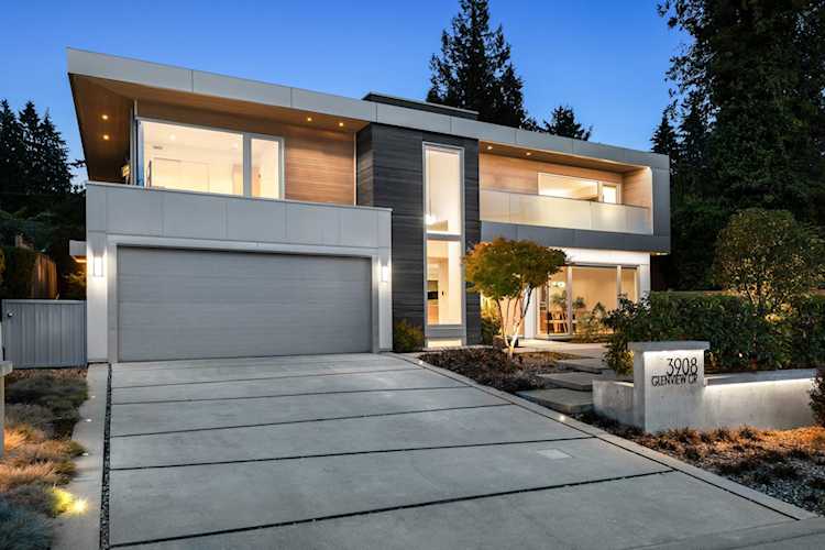 3908 Glenview Crescent North Vancouver, BC V7R 3G3