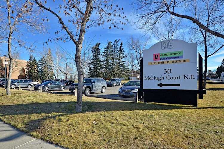 30 Mchugh Ct NE #233 Calgary, AB T2E7X3