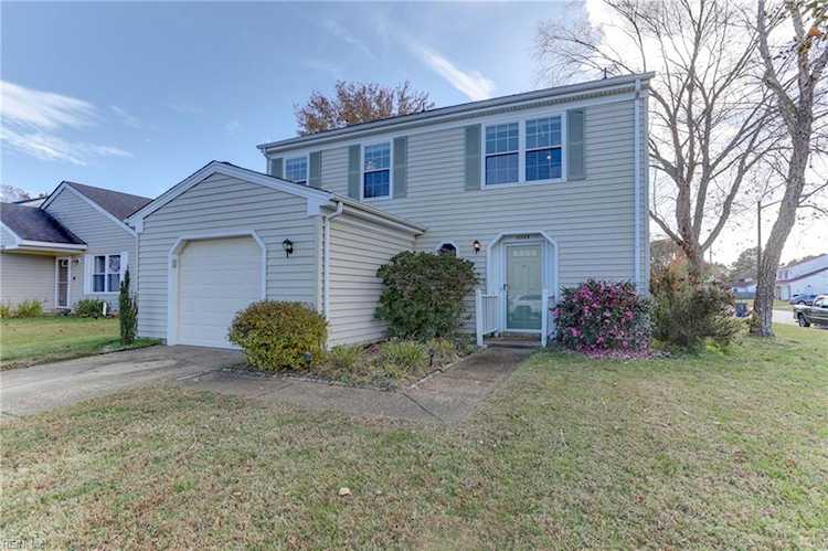 2253 Speckled Rock Ln Virginia Beach, VA 23456