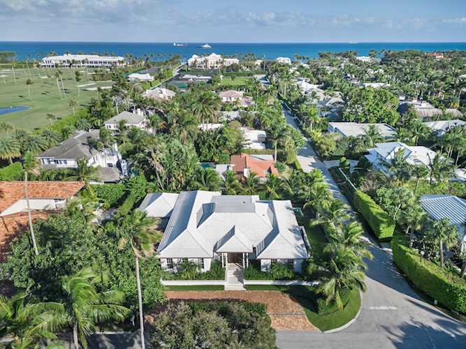 755 N Lake Way Palm Beach, FL 33480