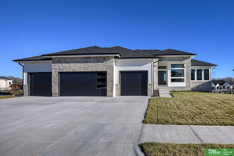 19008 Sycamore Dr Gretna, NE 68028