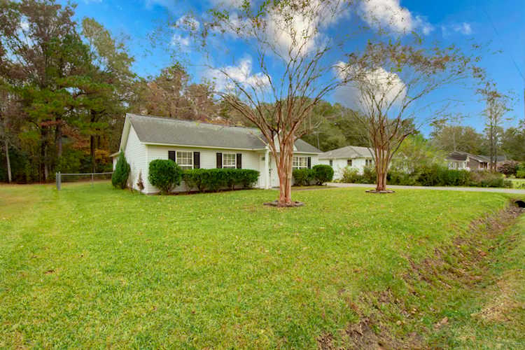 405 Hastie Drive Goose Creek, SC 29445