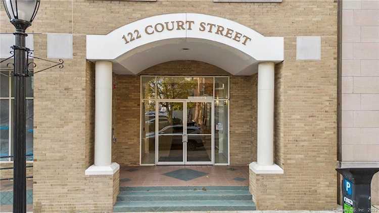 124 Court St #4 New Haven, CT 06511