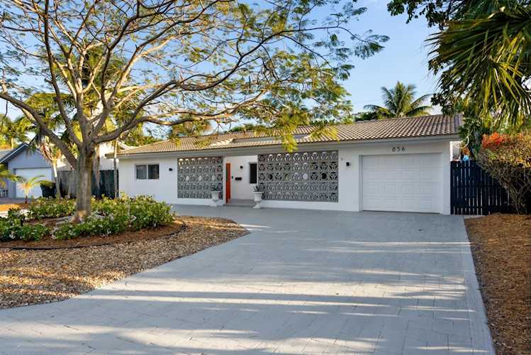 856 NW 6th Terrace Boca Raton, FL 33486