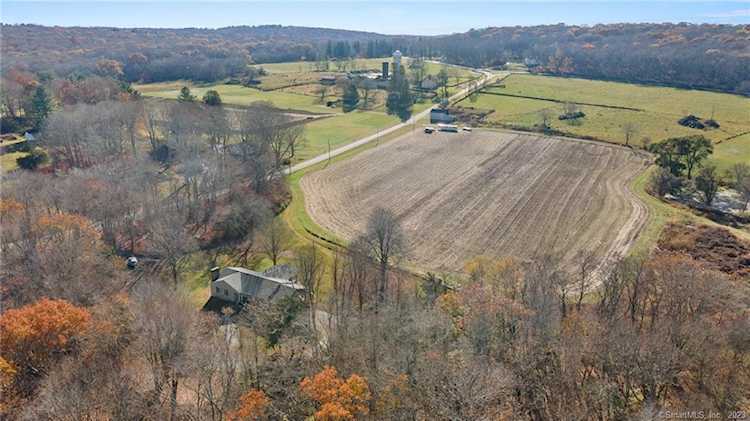 131 Sterling City Rd Lyme, CT 06371
