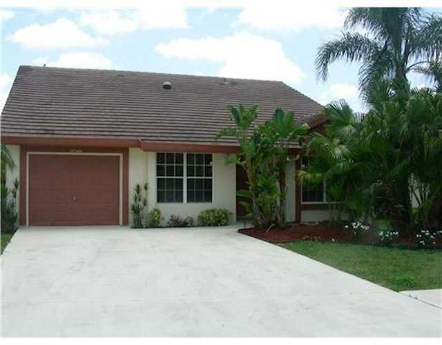 19600 Sea Pines Way Boca Raton, FL 33498
