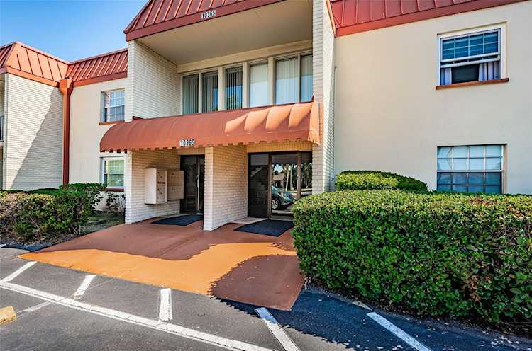 10365 Paradise Blvd #3 Treasure Island, FL 33706