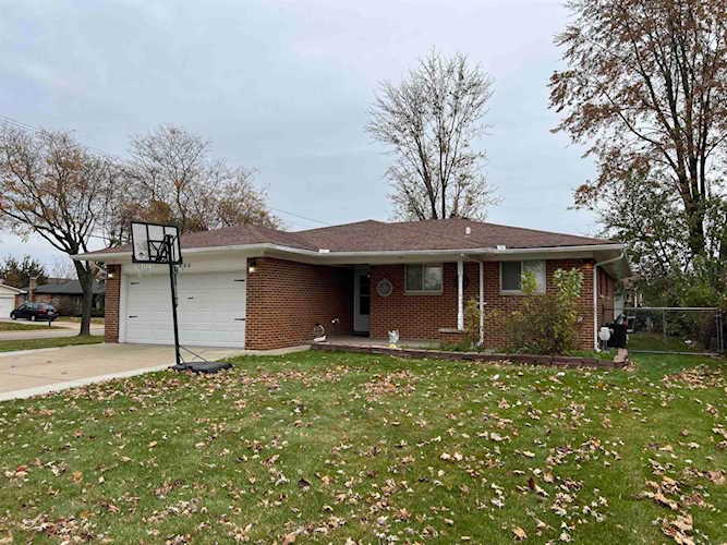 37852 Carpathia Blvd Sterling Heights, MI 48310