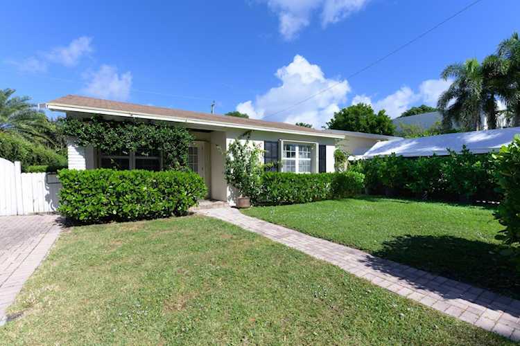 339 Puritan Road West Palm Beach, FL 33405