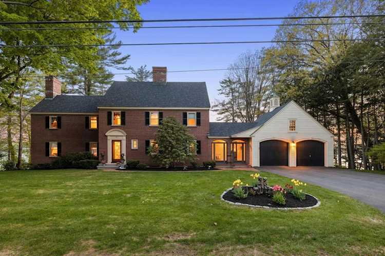 58 Shore Dr Laconia, NH 03246