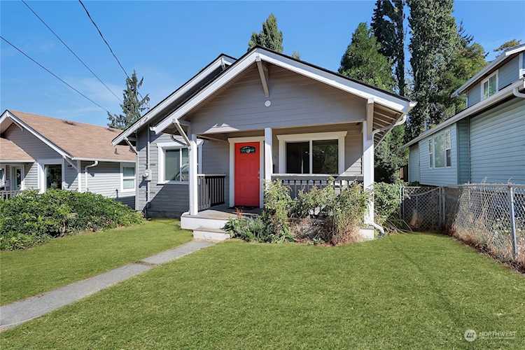 1419 S 45th St Tacoma, WA 98418