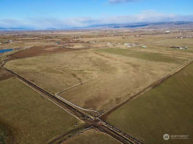 100000 xx Lyons Rd Ellensburg, WA 98926