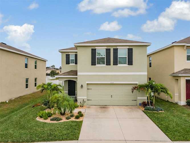 3509 Diamond Leaf Valrico, FL 33594