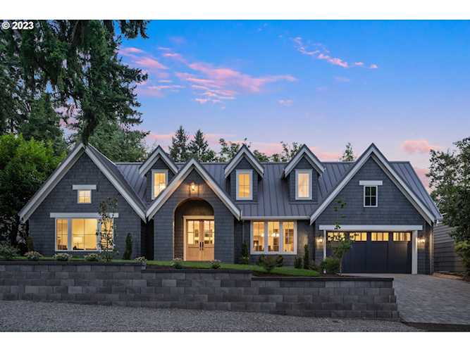 755 Ellis AVE Lake Oswego, OR 97034