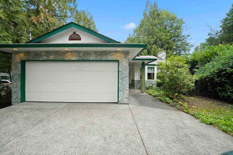 22473 132 Avenue Maple Ridge, BC V4R 2P6