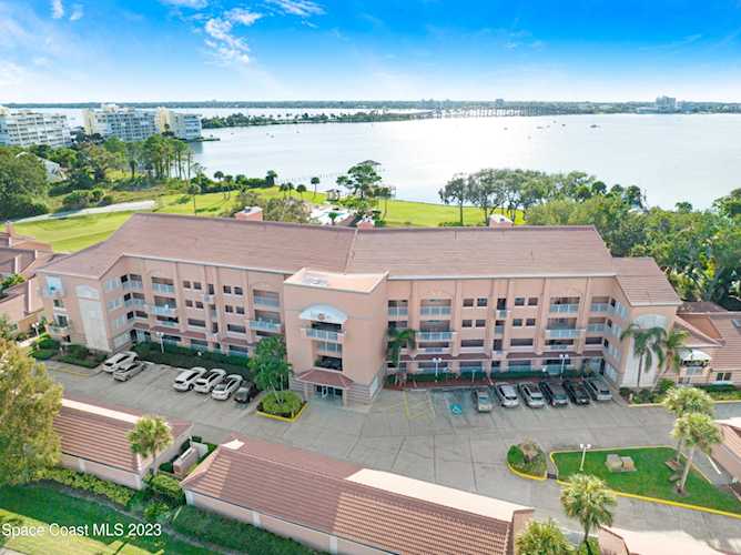 343 N Tropical Trl #204 Merritt Island, FL 32953