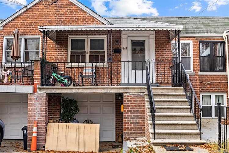 863 Calhoun Ave Bronx, NY 10465
