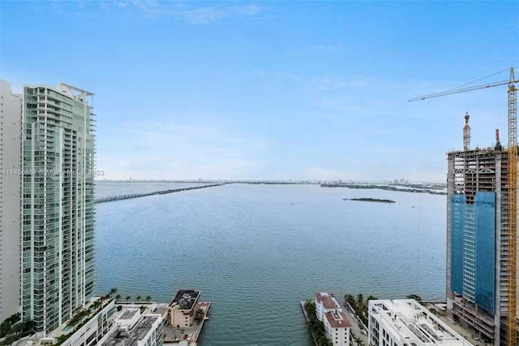 460 NE 28th St #3805 Miami, FL 33137