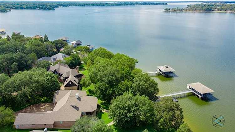 109 Lakeside Drive Malakoff, TX 75148