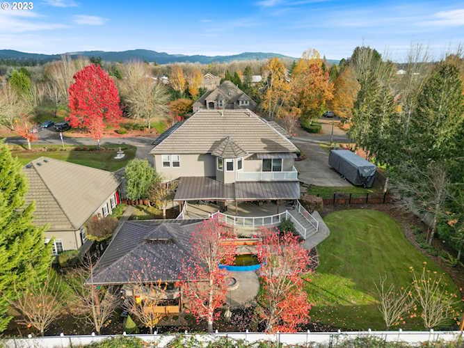 8418 NE 179th PL Vancouver, WA 98682