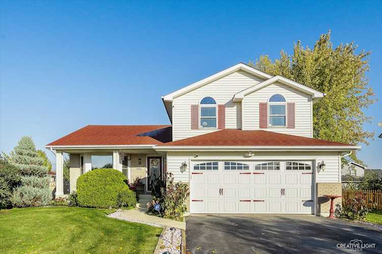 6915 Great Falls Dr Plainfield, IL 60586