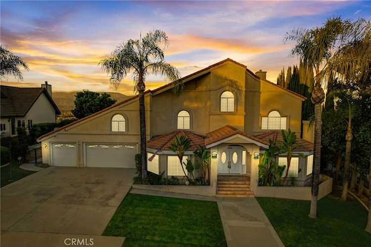 2318 Scenic Ridge Dr Chino Hills, CA 91709