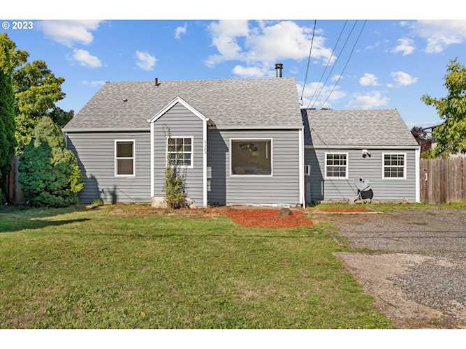 6399 SE Johnson ST Hillsboro, OR 97123