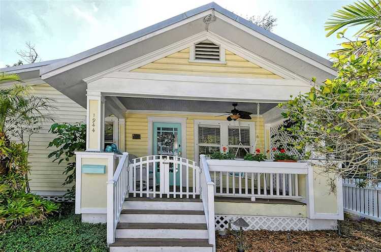 1944 Morrill St Sarasota, FL 34236