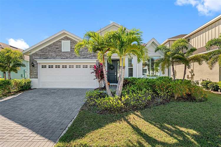 5323 Wishing Arch Dr Apollo Beach, FL 33572