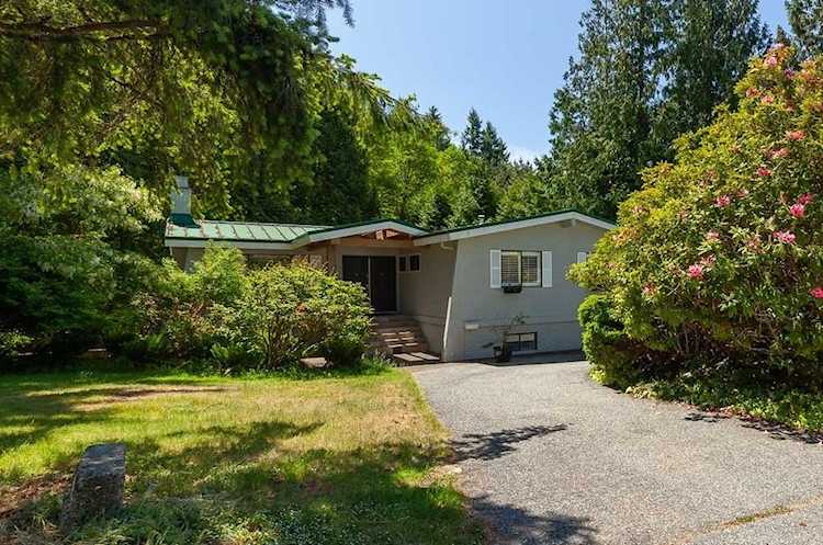 4639 Woodburn Road West Vancouver, BC V7S 2W7