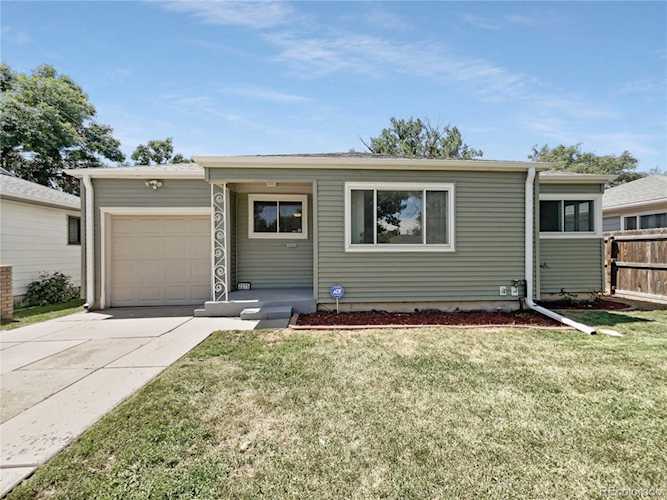 2275 Emporia St Aurora, CO 80010